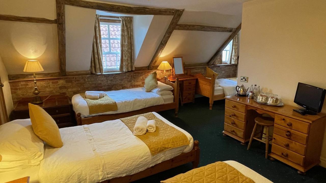 Crown Hotel ダウンハム・マーケット エクステリア 写真