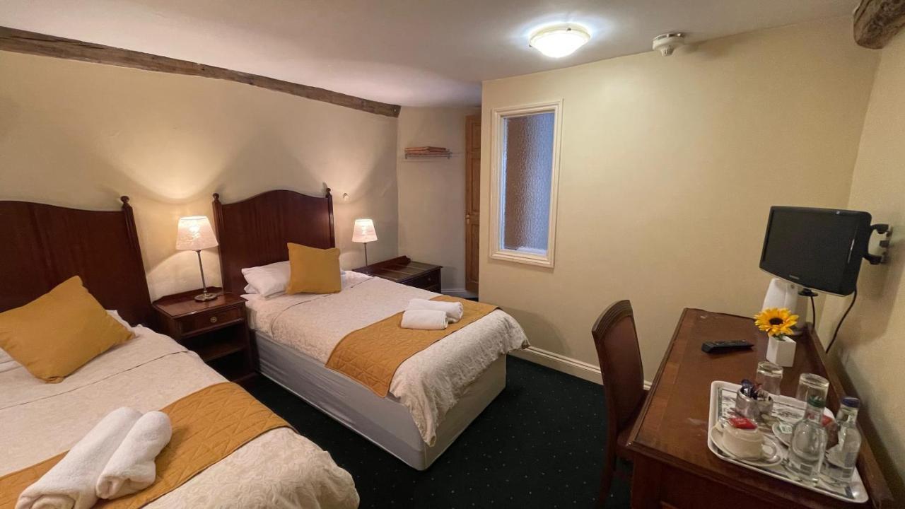 Crown Hotel ダウンハム・マーケット エクステリア 写真